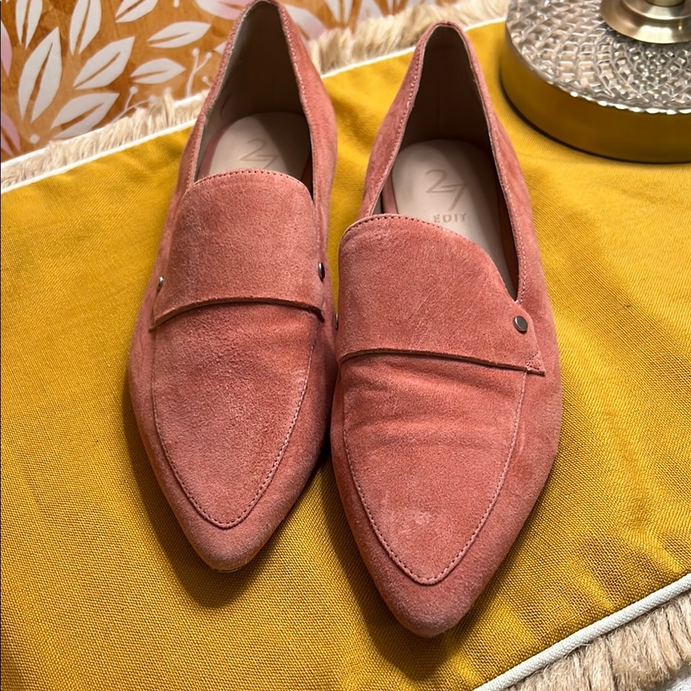 27 Edit (Nordstrom) BNWOB - dusty pink suede loafers.  Size 6